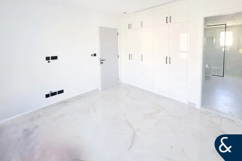 Βίλα σε The Lakes, Dubai, ΗΑΕ 4 υπνοδωμάτια, 243 τ.μ. Αρ. 685114 - φωτογραφία 10