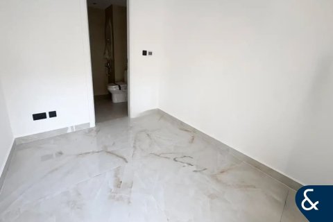 Βίλα σε The Lakes, Dubai, ΗΑΕ 4 υπνοδωμάτια, 243 τ.μ. Αρ. 685114 - φωτογραφία 18