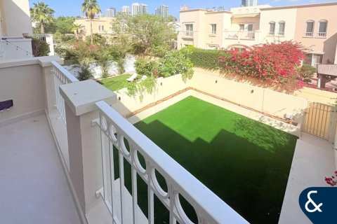 Βίλα σε The Lakes, Dubai, ΗΑΕ 4 υπνοδωμάτια, 243 τ.μ. Αρ. 685114 - φωτογραφία 7