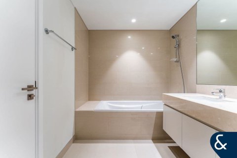 Apartamento en alquiler en Dubai, EAU 3 dormitorios, 172 m2 № 685111 - foto 21
