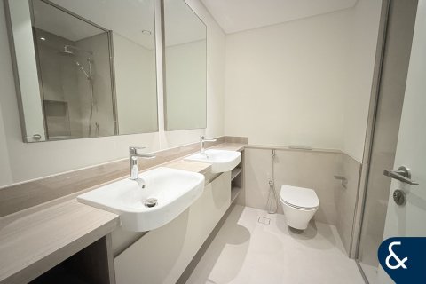 Shtëpi në qytet në Mudon, Dubai, Emiratet e Bashkuara Arabe 3 dhoma gjumi, 168 m2. № 685123 - Foto 11
