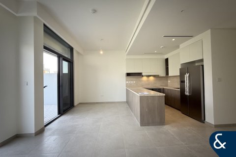 Shtëpi në qytet në Mudon, Dubai, Emiratet e Bashkuara Arabe 3 dhoma gjumi, 168 m2. № 685123 - Foto 3