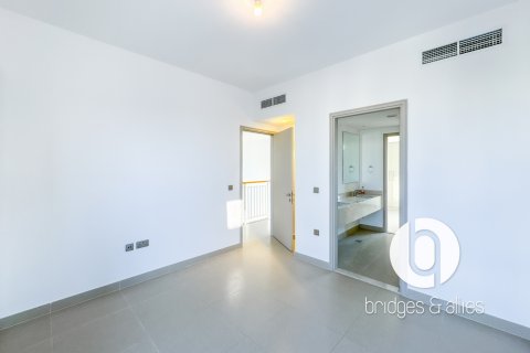 Vilë në Dubai Hills Estate, Emiratet e Bashkuara Arabe 5 dhoma gjumi, 257 m2. № 705562 - Foto 14
