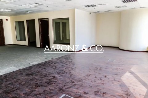 Ured u gradu Jumeirah Lake Towers, Dubai, UAE 113 m2 Br. 705560 - Slika 4