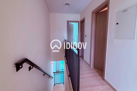 Townhouse de închiriat în Dubai, EAU 3 dormitoare, 154.22 mp.  №735686 - poză 5