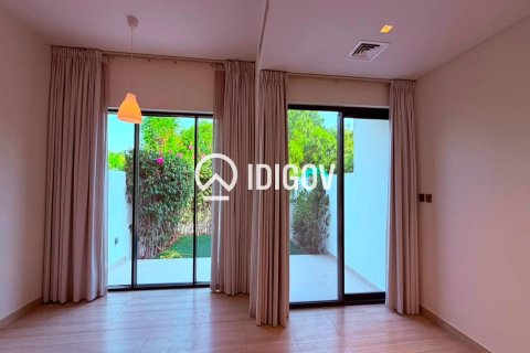 Townhouse de închiriat în Dubai, EAU 3 dormitoare, 154.22 mp.  №735686 - poză 1