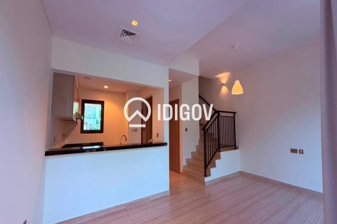 Townhouse de închiriat în Dubai, EAU 3 dormitoare, 154.22 mp.  №735686 - poză 7