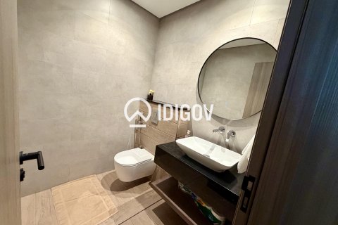 Apartmen di Business Bay, Dubai, UAE 1 bilik tidur, 90.02 meter persegi № 735685 - foto 5