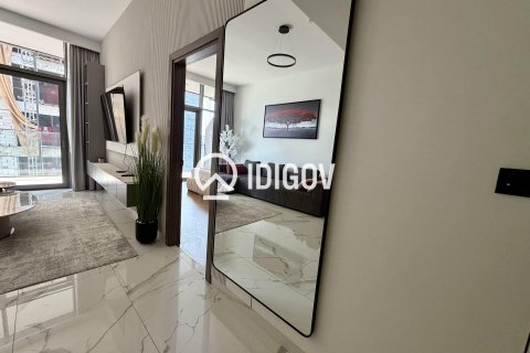 Apartmen di Business Bay, Dubai, UAE 1 bilik tidur, 90.02 meter persegi № 735685 - foto 2