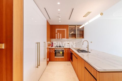 Apartament na sprzedaż w Palm Jumeirah, Dubai, ZEA 1 sypialnia, 97 mkw., nr 653590 - zdjęcie 11