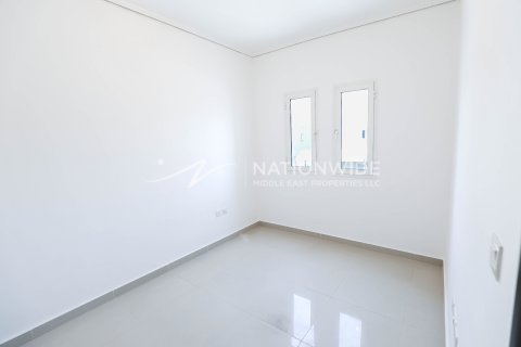 Vilë në Abu Dhabi, Emiratet e Bashkuara Arabe 5 dhoma gjumi, 273 m2. № 629909 - Foto 12
