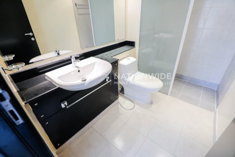 Vilë në Abu Dhabi, Emiratet e Bashkuara Arabe 5 dhoma gjumi, 273 m2. № 629909 - Foto 16