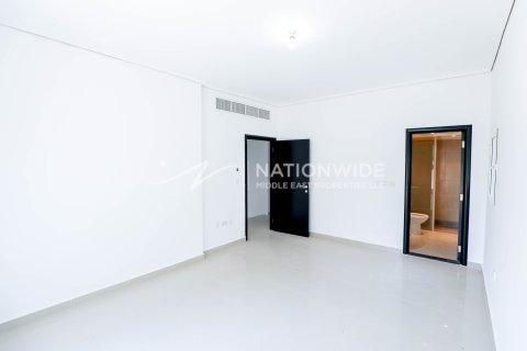 Vilë në Abu Dhabi, Emiratet e Bashkuara Arabe 5 dhoma gjumi, 273 m2. № 629909 - Foto 10