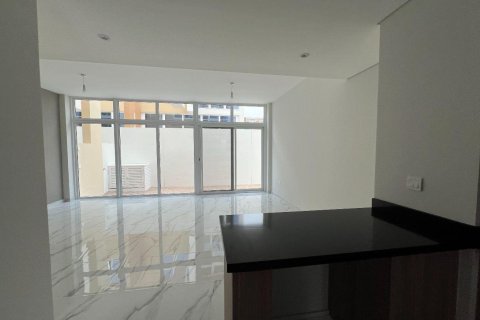 Apartment til leje i DAMAC Hills (Akoya by DAMAC), Dubai, UAE 3 soveværelser, 167 kvm № 682450 - foto 8