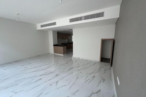 Apartment til leje i DAMAC Hills (Akoya by DAMAC), Dubai, UAE 3 soveværelser, 167 kvm № 682450 - foto 3