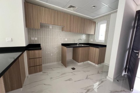 Apartment til leje i DAMAC Hills (Akoya by DAMAC), Dubai, UAE 3 soveværelser, 167 kvm № 682450 - foto 6