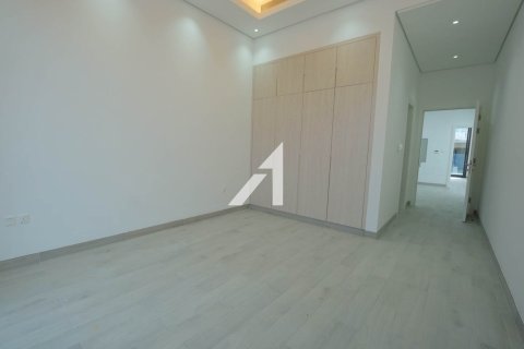 Villa sa Dubai, UAE 4 silid-tulugan, 218.1 sq.m. № 642381 - larawan 9