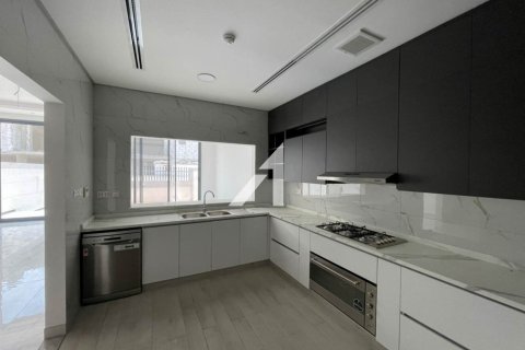 Villa sa Dubai, UAE 4 silid-tulugan, 218.1 sq.m. № 642381 - larawan 17