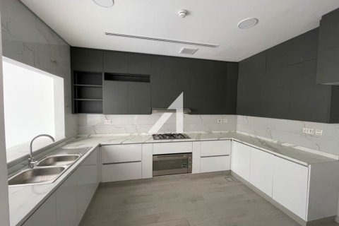 Vila v Dubai, SAE 4 spálne, 218.1 m2 č. 642382 - Fotografia 5