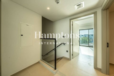 Radhus uthyres i Arabian Ranches 3, Dubai, UAE 3 sovrum, 128.57775200 kvm Nr. 659579 - fotografi 4