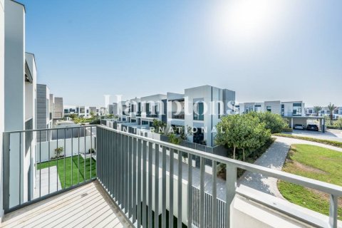 Radhus uthyres i Arabian Ranches 3, Dubai, UAE 3 sovrum, 128.57775200 kvm Nr. 659579 - fotografi 10