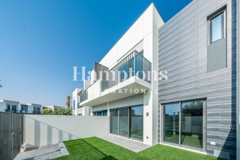 Radhus uthyres i Arabian Ranches 3, Dubai, UAE 3 sovrum, 128.57775200 kvm Nr. 659579 - fotografi 23