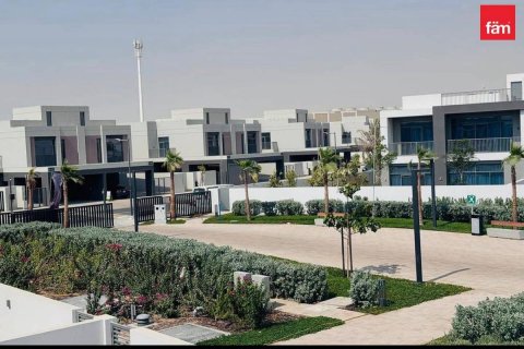 Вилла Дубай, БАӘ-да 5 жатын бөлмелер, 371.4 м² № 760099 - фото 10