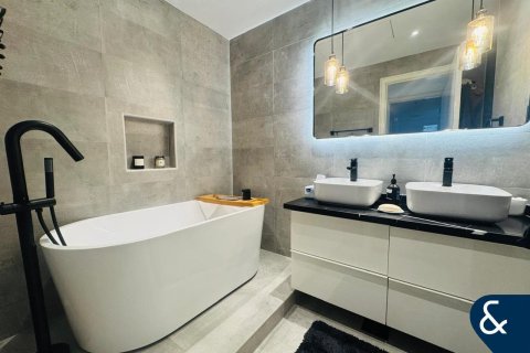 Appartamento in affitto a Downtown Dubai (Downtown Burj Dubai), Dubai, EAU 2 camere da letto, 154 mq. № 685399 - foto 9