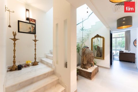 Townhouse sa Dubai, UAE 3 silid-tulugan, 276.3 sq.m. № 721037 - larawan 4