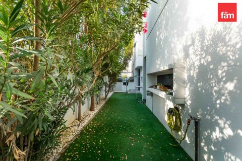 Townhouse sa Dubai, UAE 3 silid-tulugan, 276.3 sq.m. № 721037 - larawan 12