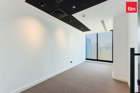 Bureau à louer à Dubai Marina, Dubai, EAU 666.9 m2 № 705992 - photo 10