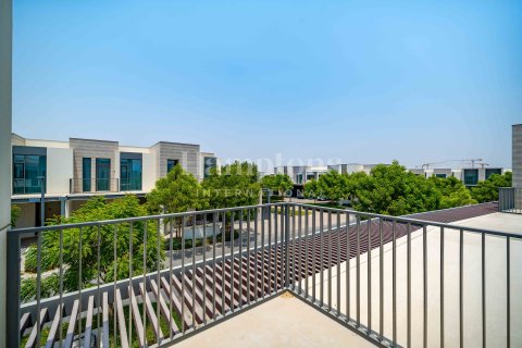 טאונהאוס להשכרה ב Arabian Ranches 3, Dubai, איחוד האמירויות 4 חדרי שינה, 226.12590200 מ"ר, מספר 718396 - תמונה 1