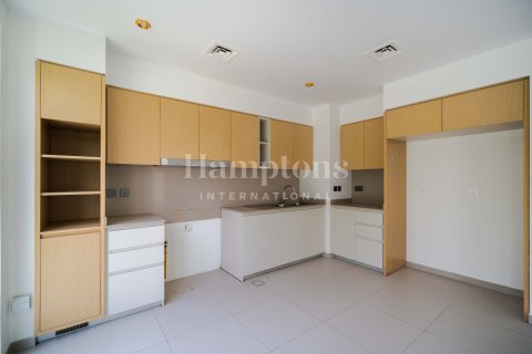 טאונהאוס להשכרה ב Arabian Ranches 3, Dubai, איחוד האמירויות 4 חדרי שינה, 226.12590200 מ"ר, מספר 718396 - תמונה 16