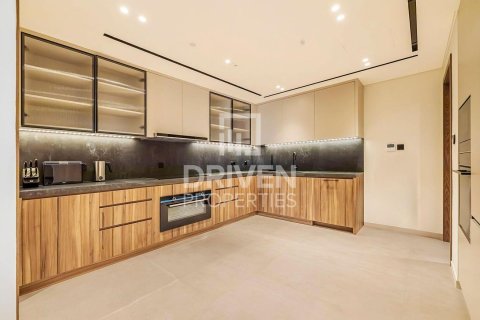 Снять в аренду пентхаус в Джумейра, Дубай, ОАЭ 3 спальни, 204.85м2, № 745493 - фото 13