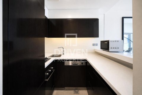 Business Bay, Dubai, BAE’de kiralık daire 2 yatak odası, 99.22 m&sup2; No 768522 - fotoğraf 14