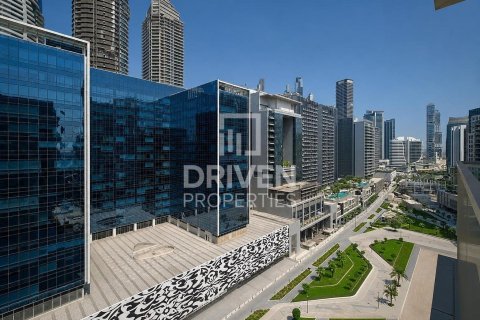 Business Bay, Dubai, BAE’de kiralık daire 2 yatak odası, 99.22 m&sup2; No 768522 - fotoğraf 26