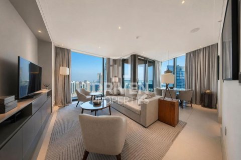 Apartament në Downtown Dubai (Downtown Burj Dubai), Dubai, Emiratet e Bashkuara Arabe 2 dhoma gjumi, 127.37 m2. № 768524 - Foto 1