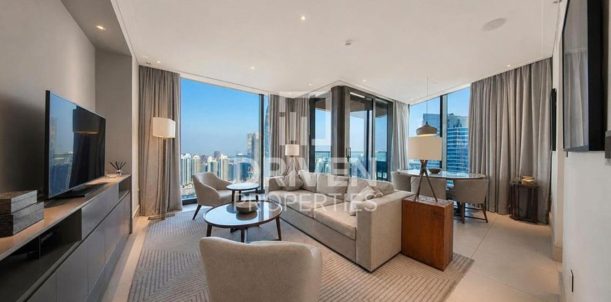Apartament në Downtown Dubai (Downtown Burj Dubai), Dubai, Emiratet e Bashkuara Arabe 2 dhoma gjumi, 127.37 m2. № 768524