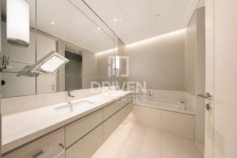 Apartament në Downtown Dubai (Downtown Burj Dubai), Dubai, Emiratet e Bashkuara Arabe 2 dhoma gjumi, 127.37 m2. № 768524 - Foto 14