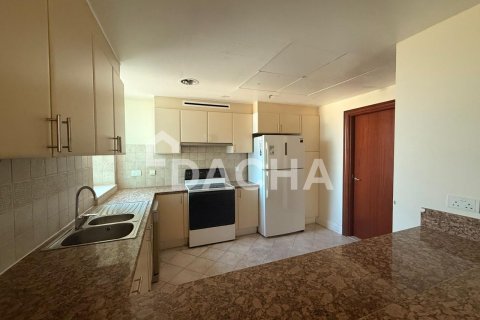 Lägenhet till försäljning i Dubai Marina, Dubai, UAE 3 sovrum, 218 kvm Nr. 710328 - fotografi 11