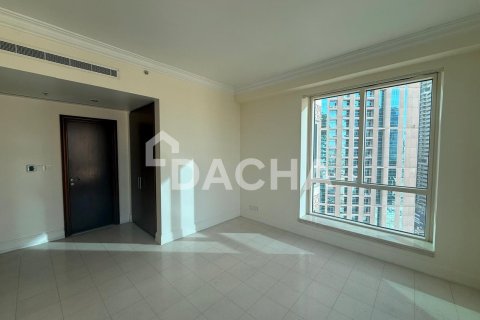 Lägenhet till försäljning i Dubai Marina, Dubai, UAE 3 sovrum, 218 kvm Nr. 710328 - fotografi 15