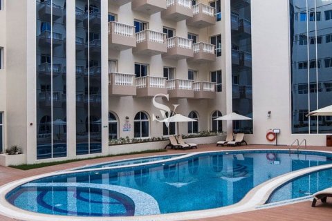 Квартира в Джумейра Вилладж Серкл, Дубай, ОАЕ 2 спальні, 120м2 № 732087