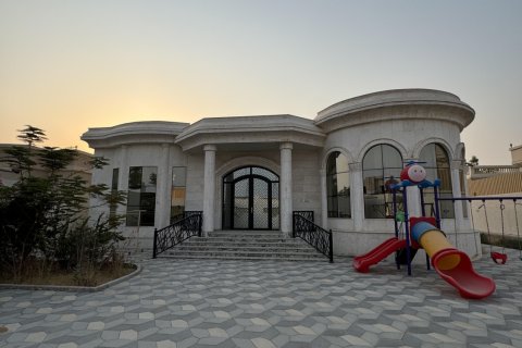 Βίλα σε Al Dhait, Ras Al Khaimah, ΗΑΕ 4 υπνοδωμάτια, 1394 τ.μ. Αρ. 656783 - φωτογραφία 8