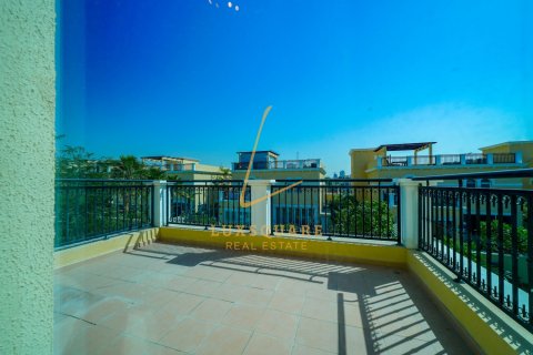 Jumeirah Park, Dubai, BAE’de kiralık villa 4 yatak odası, 504 m&sup2; No 700840 - fotoğraf 30