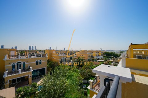 ویلا برای اجاره در Jumeirah Park، Dubai، امارات متحده عربی 4 خوابه ، 611 متر مربع ، شماره 700839 - تصویر 21