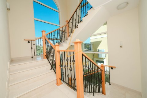 ویلا برای اجاره در Jumeirah Park، Dubai، امارات متحده عربی 4 خوابه ، 611 متر مربع ، شماره 700839 - تصویر 16