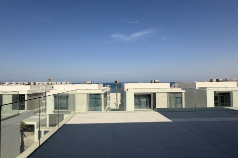 Villa in Al Marjan Island, Ras Al Khaimah, VAE: 5 Schlafzimmer, 607.86 m2 Nr. 735472