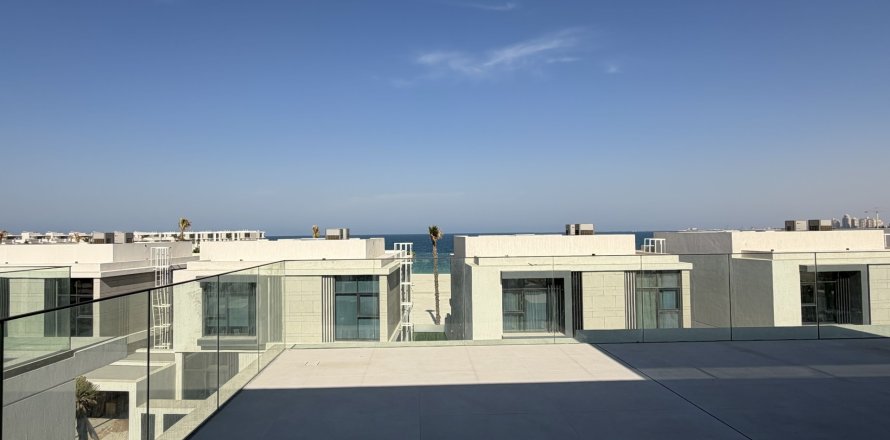 Vilë në Al Marjan Island, Ras Al Khaimah, Emiratet e Bashkuara Arabe 5 dhoma gjumi, 607.86 m2. № 735472
