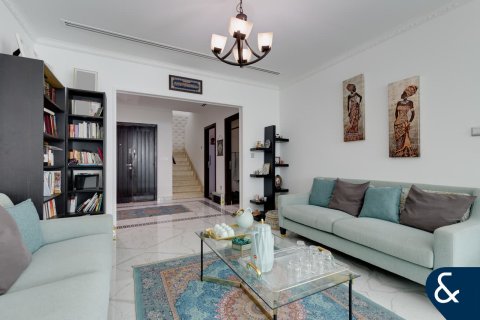 阿联酋 Dubai Jumeirah Village Triangle 待售 : 3 卧, 289 平方米 , 编号684908 - 照片 2