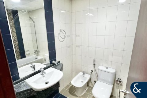 Lägenhet till försäljning i Business Bay, Dubai, UAE 1 sovrum, 69 kvm Nr. 684906 - fotografi 15